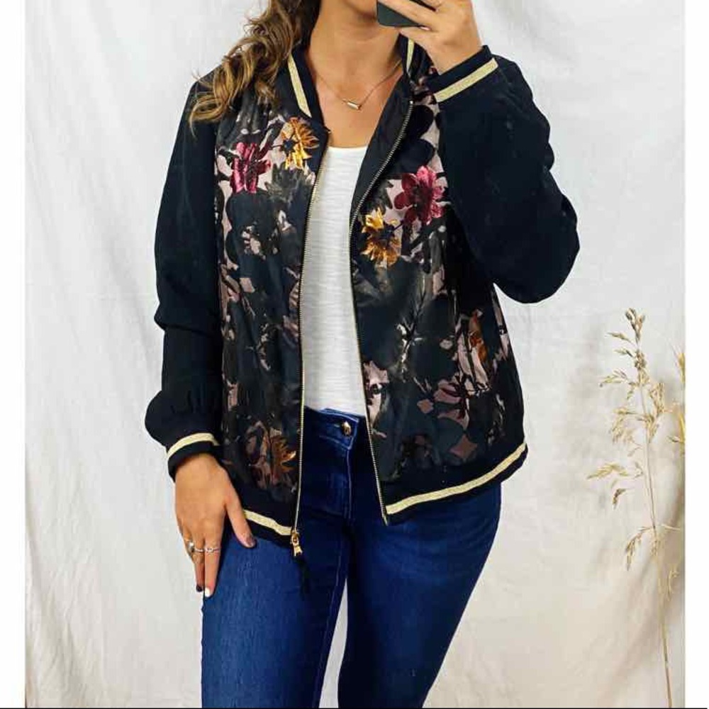 Floral bomber jacket